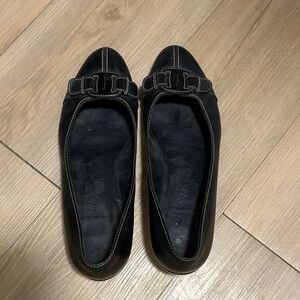 Salvatore Ferragamo Black Leather Flats with Signature Buckle Detail